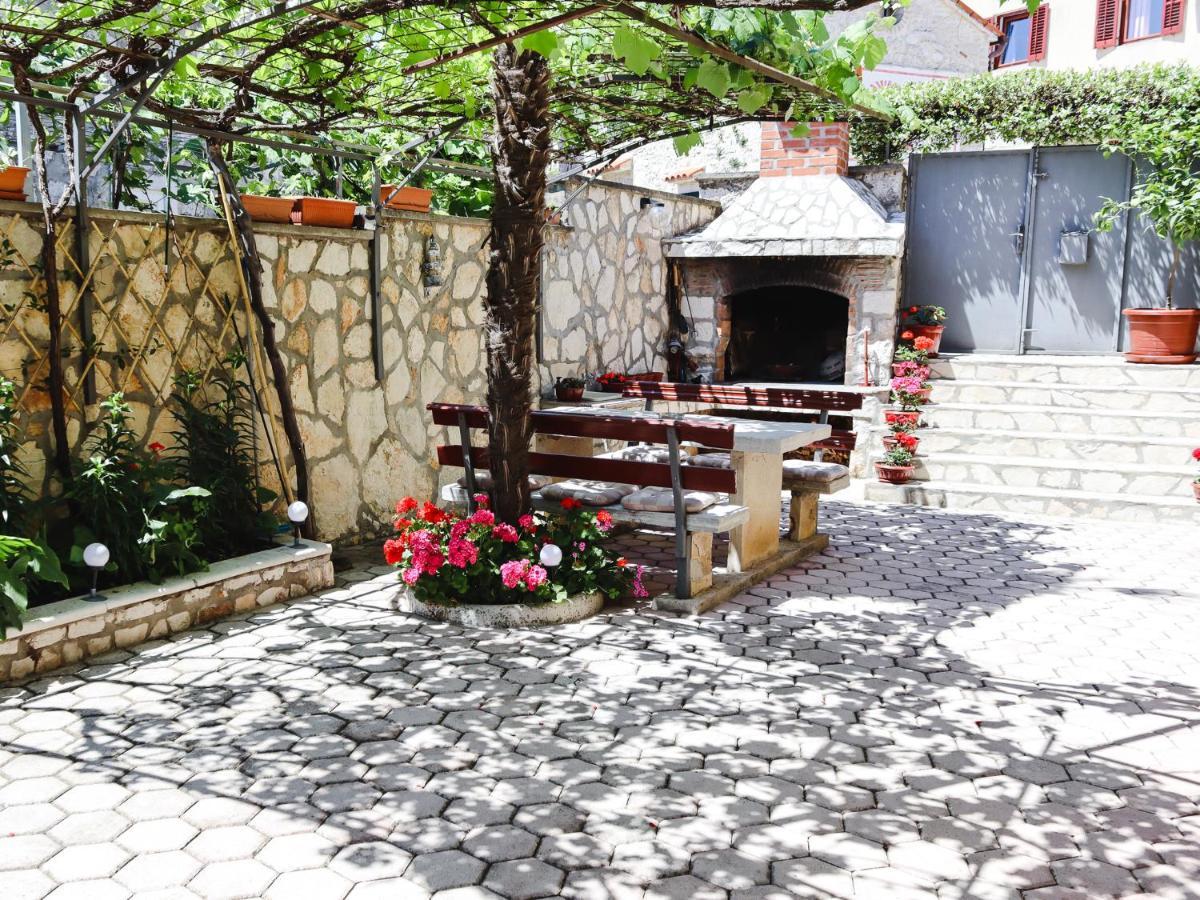 Relax Apartments - Big Terace & Grill Vrsar Exterior foto